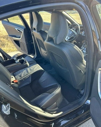 Volvo S60 cena 76900 przebieg: 201000, rok produkcji 2015 z Siedlce małe 352